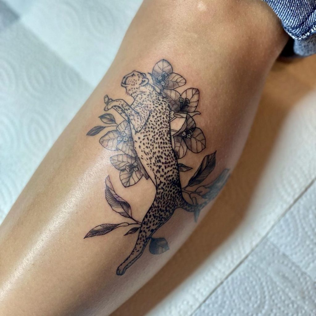 lower leg tattoos with tigers