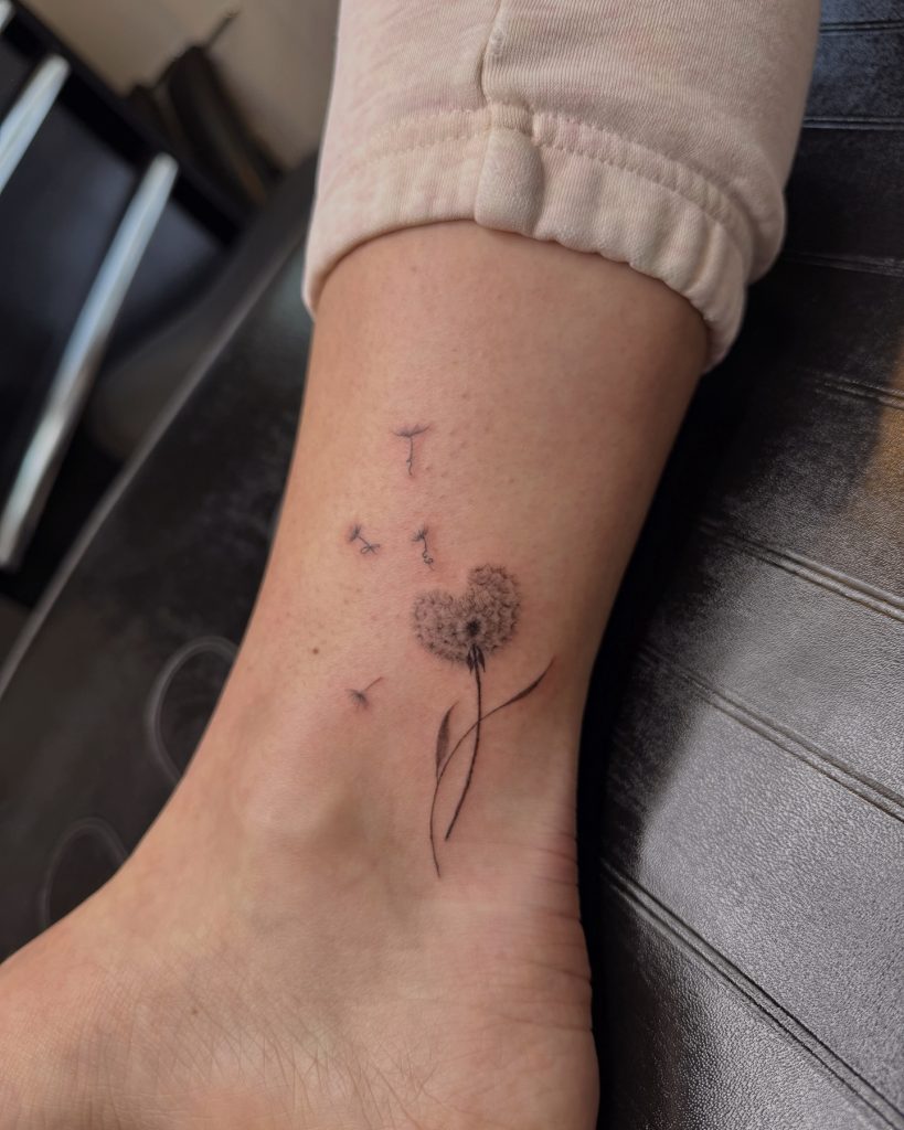 Heart-Shaped Seed Head Dandelion